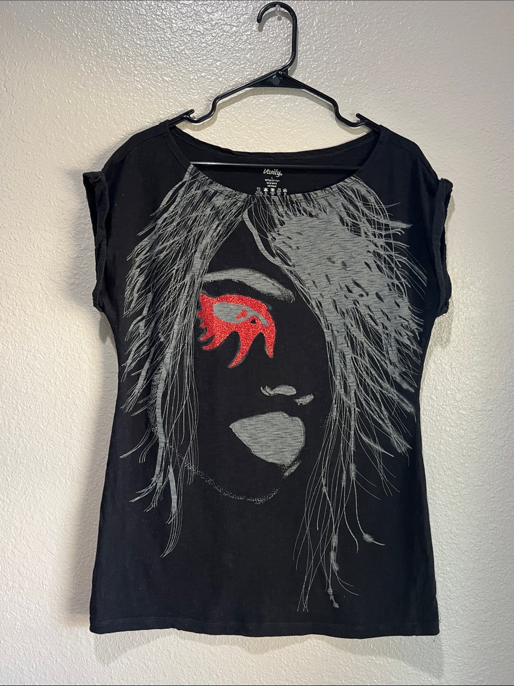 Vanity Black Short Sleeve Tee Red Glitter Eye Accent Graphic Sz L Goth Witchy